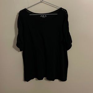 Short sleeve black blouse